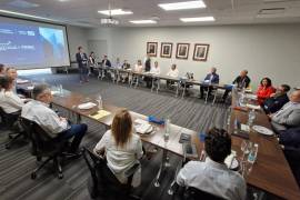Autoridades, empresarios e instituciones educativas participaron en las mesas de trabajo para identificar posibles áreas de colaboración entre Torreón y San Antonio.