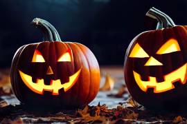 Las calabazas iluminadas simbolizan protección contra los espíritus errantes.