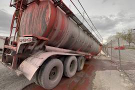 Autoridades municipales acudieron a atender el incidente.