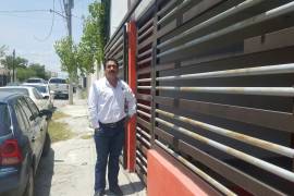 Confronta diputado Ricardo Saldivar a acusadores de su hija