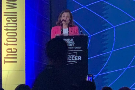 Marian Otamendi inaugura el World Football Summit destacando la lucha por la visibilidad de las mujeres en el deporte.