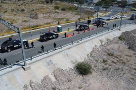 La Policía Estatal, Guardia Nacional y Ejército Mexicano reforzaron la seguridad en la zona para localizar a los agresores y proteger a la ciudadanía.