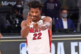 Butler firma extensión con el Heat por 4 años