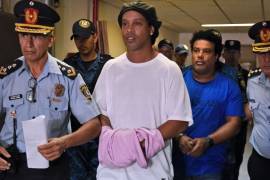 Ronaldinho cumplió 4 meses preso en Paraguay