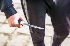 El presunto agresor utilizó un arma blanca para lesionarlo en varias ocasiones.