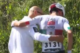 Isaac del Toro sufrió una rotura muscular en el muslo derecho tras una caída en la Itzulia 2026 y su presencia en las clásicas de las Ardenas quedó en duda.