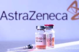 La farmacéutica AstraZeneca informó que estará retirando su vacuna contra COVID-19 en todo el mundo.