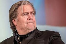 Steve Bannon se declara inocente de fraude ligado a muro fronterizo