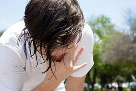 Conoce las señales del golpe de calor y cómo impacta la salud durante las altas temperaturas en México; síntomas, riesgos y qué ocurre en el cuerpo.