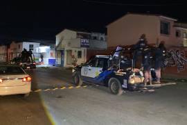 Como parte del operativo, las corporaciones reforzaron la presencia policial en calles y colonias señaladas como focos rojos, atendiendo diversos reportes ciudadanos durante la madrugada de este domingo.