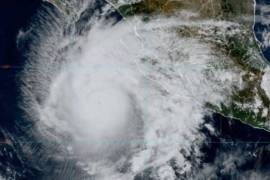 Huracán Norma se aproxima a Baja California Sur, Sonora, Sinaloa, Colima y Michoacán.