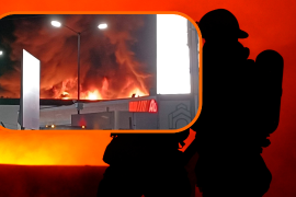 ¡Se queman los colchones! Bomberos acuden a incendio en el Estado de México