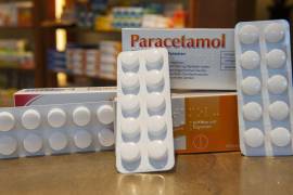 Ante el incremento de casos de COVID-19 y enfermedades respiratorias, hay escasez de Paracetamol.