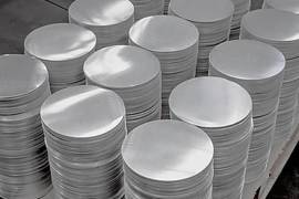 La medida puede generar importaciones más competitivas, pero también representa un momento de alerta y reflexión para los productores nacionales y las cadenas industriales en México. FOTO: