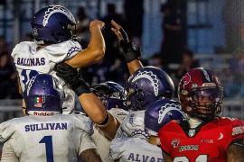 La Ola Morada consiguió su tercer triunfo consecutivo y sigue firme en la pelea por los primeros puestos de la LFA.