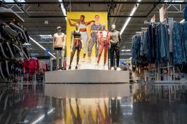 La cifra alimenta la estimación de consumo de la Oficina de Análisis Económico y es una señal de que los consumidores todavía están gastando en algunos artículos discrecionales. FOTO: