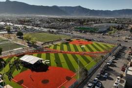 Empresarios saltillenses continúan sumándose a la recuperación de áreas públicas.