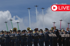 El desfile contará con 15 mil elementos de las Fuerzas Armadas, vehículos militares y charros en su tradicional recorrido por el Zócalo, Avenida Juárez y Paseo de la Reforma