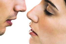 La esclerosis múltiple es una enfermedad que afecta a 2.5 millones de personas en el mundo, principalmente, las mujeres de entre 20 y 40 años son las más afectadas