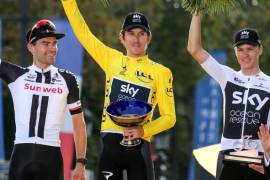 Roban el trofeo de ganador del Tour de Francia a Geraint Thomas