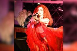 La artista drag queen conocida como “Ramooona” se volvió viral en redes sociales tras hacer pública una denuncia por discriminación, la cual, según su testimonio, ocurrió en un hotel de Toluca, Estado de México.