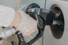 La Secretaría de Hacienda redujo el Impuesto Especial sobre Producción y Servicios a los combustibles