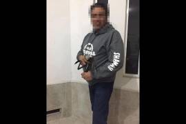 Tras la denuncia, el señalado fue detenido por elementos del Agrupamiento Violeta de la Policía Municipal y puesto a disposición del Ministerio Público, mientras los menores fueron sometidos a estudios médicos y psicológicos conforme a los protocolos establecidos.