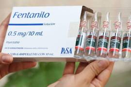 El fentanilo es un fuerte analgésico sintético opioide similar a la morfina, pero entre 50 y 100 veces más potente que esta.