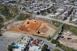 Vista general de los trabajos en el puente de Mirasierra-Nuevo Mirasierra, que busca facilitar la movilidad entre ambas colonias.