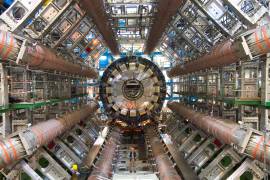 Físicos, a la caza de partícula aún más grande que el bosón de Higgs