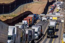 La información de las ventas en el mercado interno, producción, importación y exportación proviene del RAIAVP, el cual integra los resultados de las 10 empresas afiliadas a la Asociación Nacional de Productores de Autobuses, Camiones y Tractocamiones A. C. (ANPACT), entre otras.