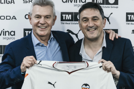 Javier Aguirre afrontará con el Valencia su séptima experiencia como entrenador en la Primera División de España.