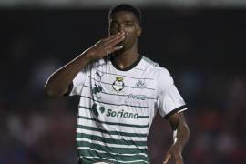 OFICIAL: Djaniny Tavares deja Santos Laguna