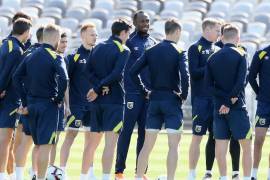 Usain Bolt cumple su sueño y entrenó con su equipo en Australia