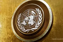 La Asamblea General de la ONU aprobó la resolución favorable a Ucrania; rechazó resolución de EU sobre su nueva postura sobre la ocupación rusa.