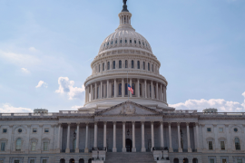 Senadores de Estados Unidos aprueban la conclusión del cierre gubernamental de 41 días