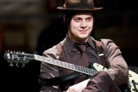 Jack White lanza su nuevo sencillo 'Connected by love'