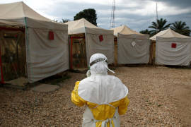 Ya casi 2 mil muertos por ébola en el Congo