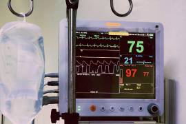 FGE de Sonora investiga casos de sueros ‘vitaminados’