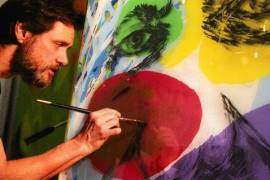 Muestra Jim Carrey nueva faceta como pintor