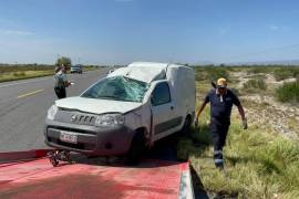 Una grúa retiró la unidad accidentada y la trasladó a un corralón en Arteaga.