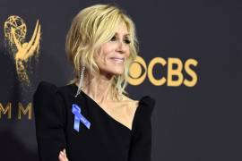 Emmy 2017: ¿Qué significa el lazo azul usado por las celebridades?