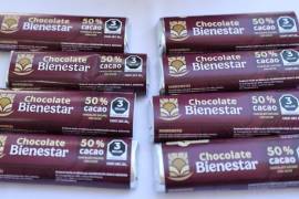 El Gobierno de México presentó el nuevo Chocolate del Bienestar, elaborado con cacao nacional y pensado como un producto saludable, sustentable y accesible.