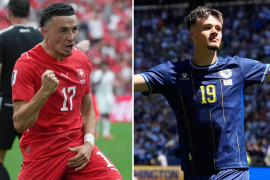 Rubén Vargas y Johan Manzambi marcaron los goles que encaminaron la victoria suiza en Vancouver.