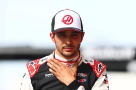 Esteban Ocon cerrará su etapa con Haas al finalizar la temporada 2026 mientras busca una alternativa para mantenerse en la parrilla de Fórmula 1 en 2027.