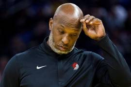Chauncey Billups, entrenador de los Trail Blazers, enfrenta cargos federales por su presunta participación en un esquema de póquer amañado.
