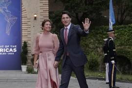 La pareja comparte tres hijos, el menor de los cuales nació un año antes de que Trudeau fuera elegido primer ministro por primera vez en 2015.