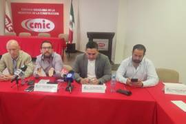 El Consejo Coordinador Empresarial en La Laguna, destacó la necesidad de coordinación entre los municipios para minimizar el desperdicio de agua y completar los análisis de calidad del líquido.