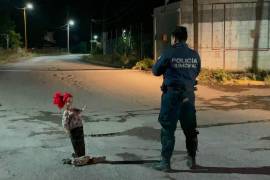 Elementos de la Policía Municipal acudieron al lugar para verificar el reporte generado por la presencia del objeto.