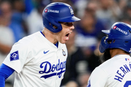 Los Dodgers destrozan a los Yankees y se llevan la ventaja en la Serie Mundial